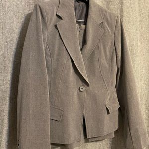 2 piece skirt suit gray express size 6